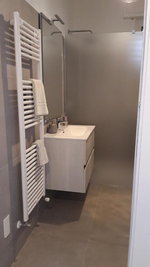 A Casa Di Anna Apartment ฟีนาเลลีกูเร ภายนอก รูปภาพ