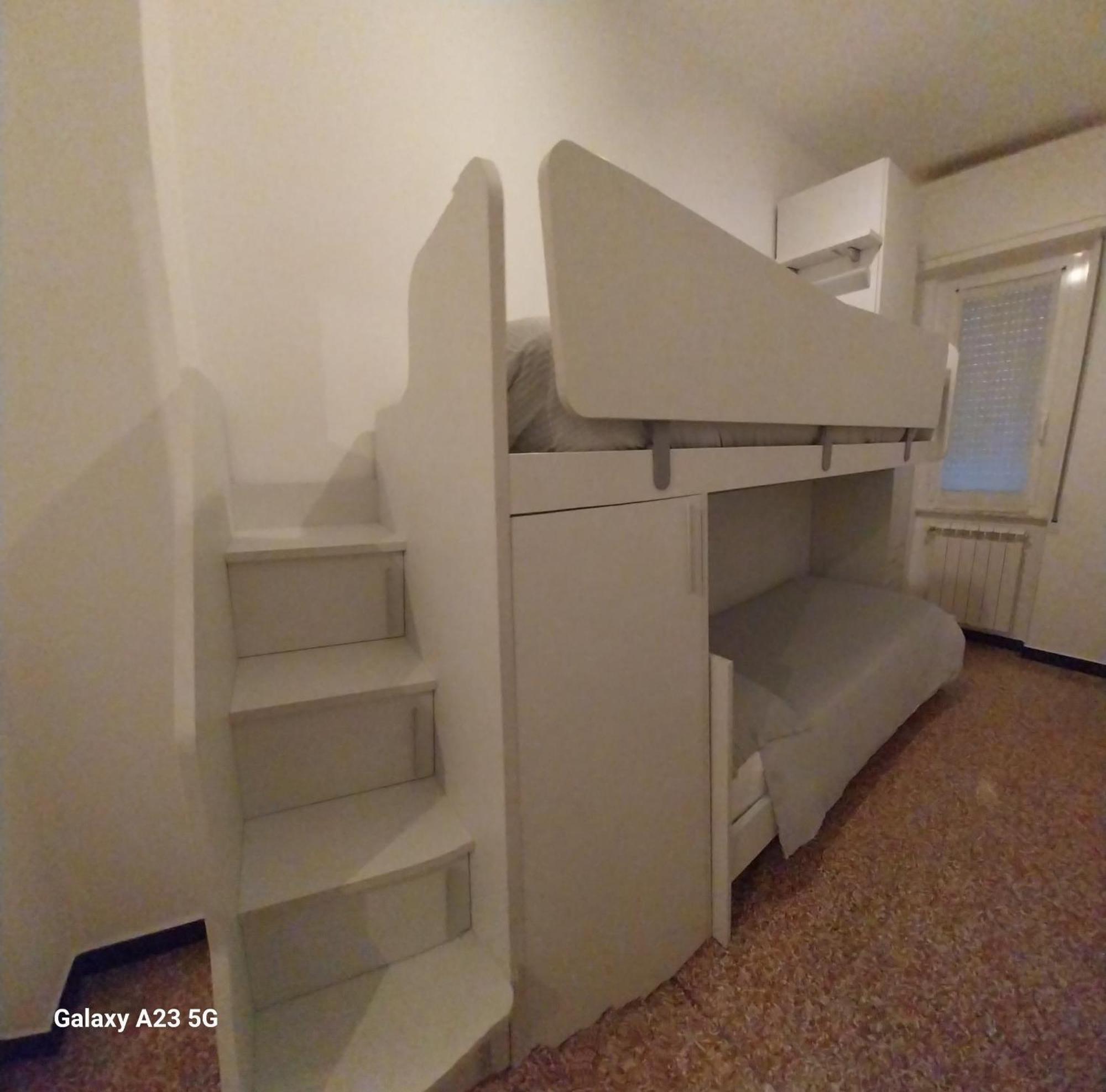 A Casa Di Anna Apartment ฟีนาเลลีกูเร ภายนอก รูปภาพ