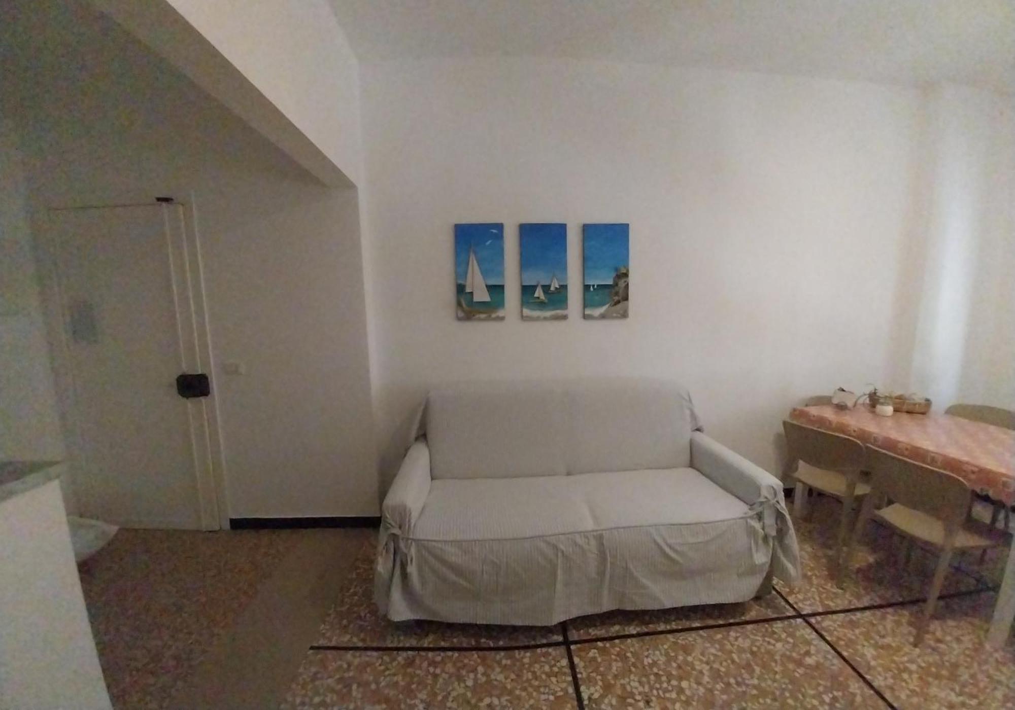 A Casa Di Anna Apartment ฟีนาเลลีกูเร ภายนอก รูปภาพ